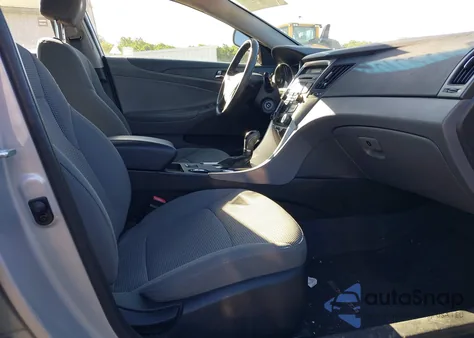 2013 Hyundai Sonata Gls z USA, uszkodzony, nr VIN 5NPEB4AC6DH712943